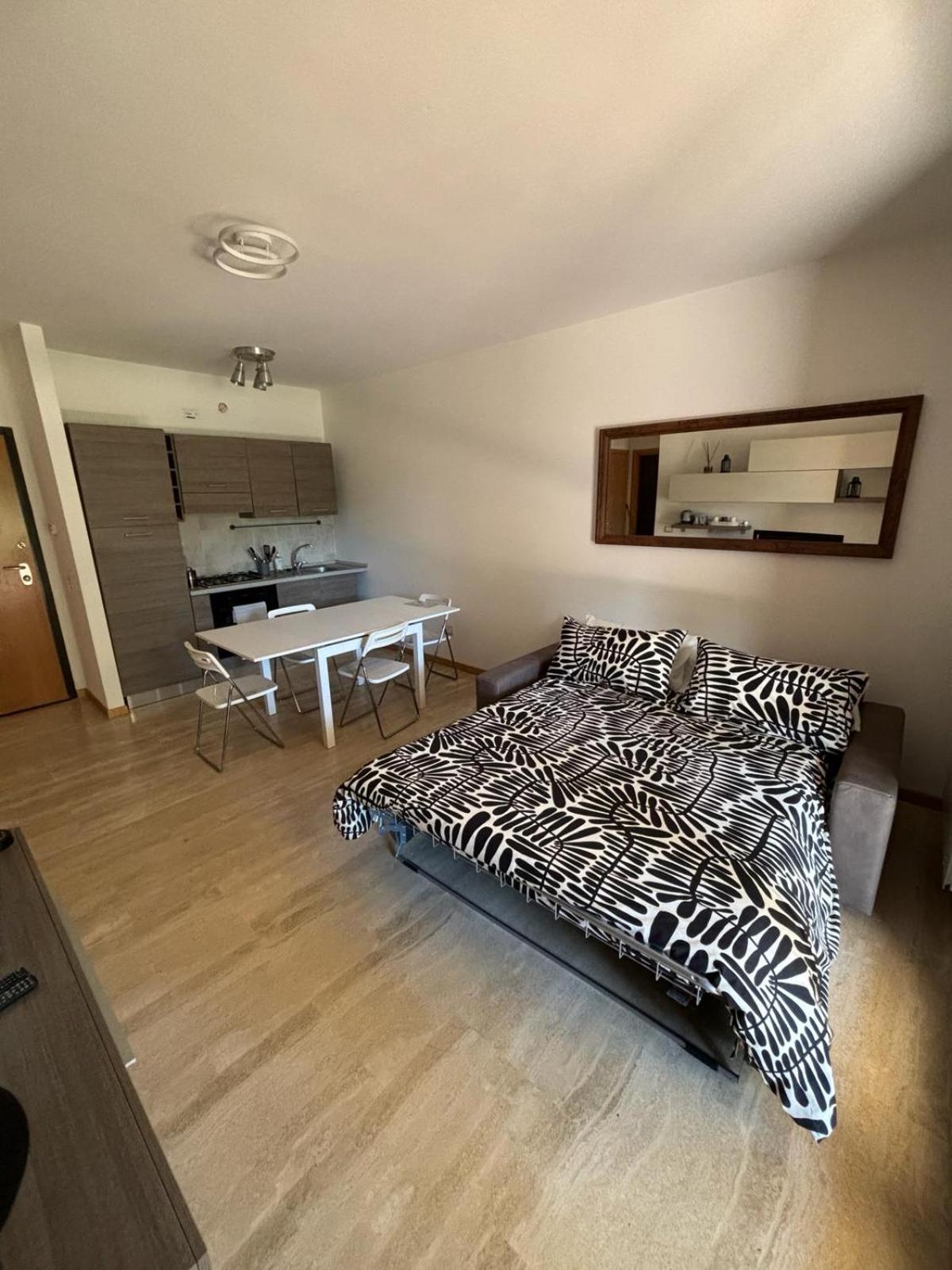 Casa Lella 7 Marino Apartman Kültér fotó